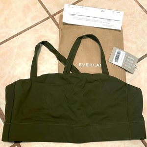 Everlane XL The Perform Cropped Top Dark Forest item# 74690-8